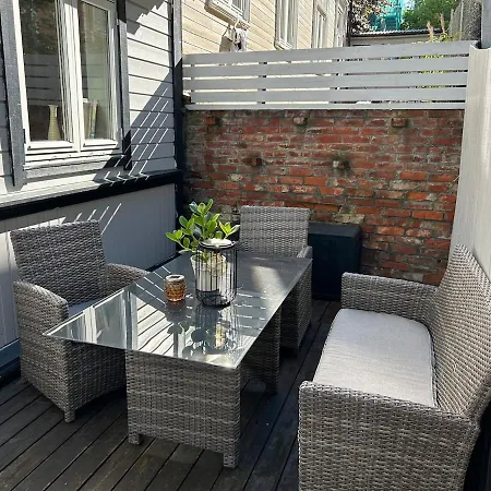 Koselig Ved Solsiden, Med Terrasse! * Trondheim